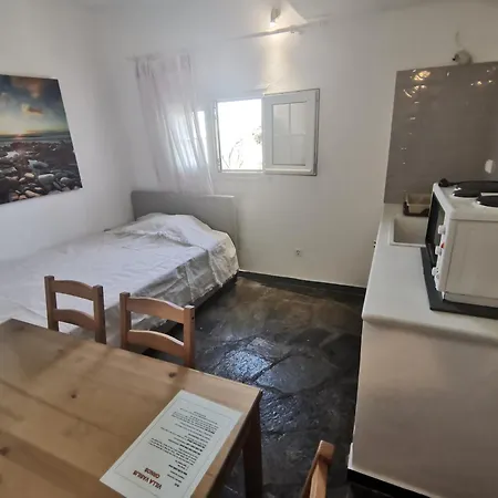 Vasilis Ornos Mykonos Town