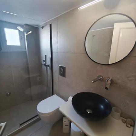 بيت ضيافة Vasilis Ornos 3*