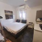 Konukevi Vasilis Ornos Mykonos Town