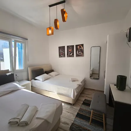 Vasilis Ornos Guest house 3*