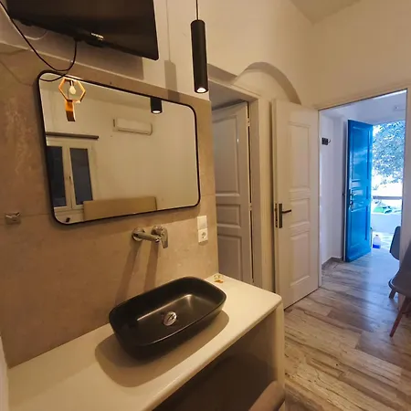 Vasilis Ornos Mykonos Town