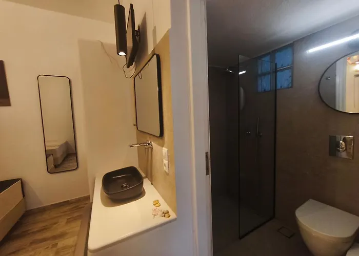 Guest house Vasilis Ornos