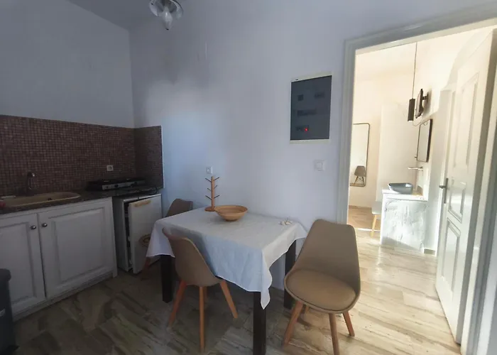 Guest house Vasilis Ornos