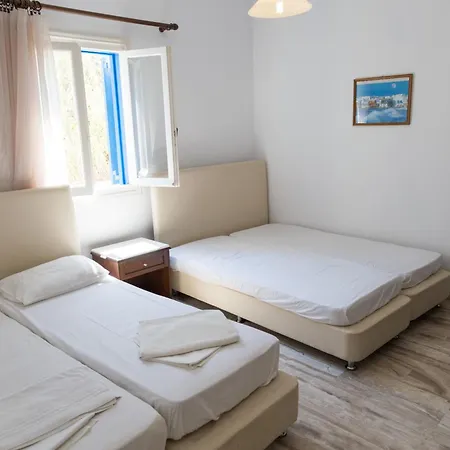 Vasilis Ornos Guest house 3*