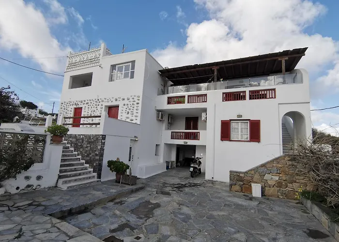 Vasilis Ornos Gasthof 3*